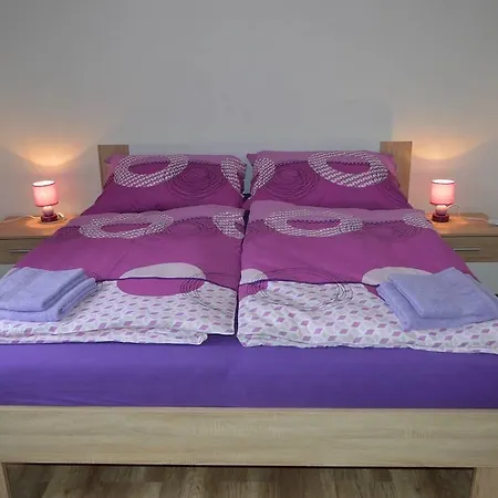 U Lokalky Lantställe Zadni Treban