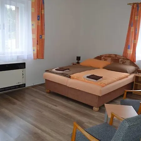 U Lokalky Lantställe Zadni Treban